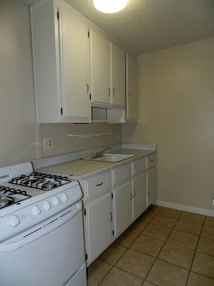 More Photos Of 3441-3445 Altos Ave, Sacramento Apartments For Sale