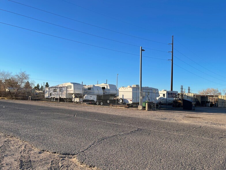 More Photos Of 700 N Gold Ave, Deming Specialty For Sale