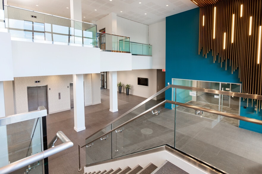 More Photos Of 20 Maguire Rd, Lexington Office For Lease