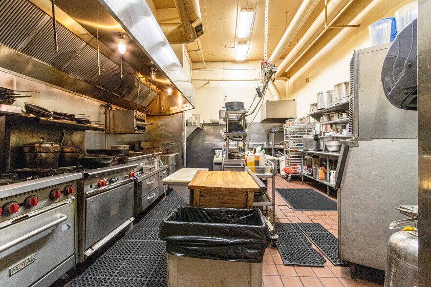 More Photos Of 1865 Post St, San Francisco General Retail For Sale