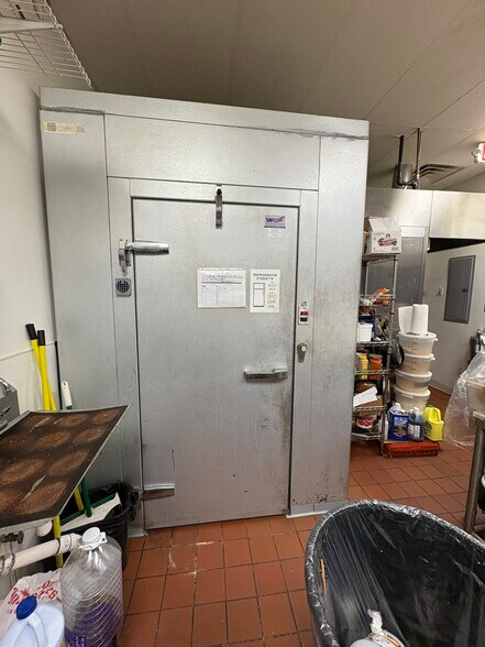 More Photos Of 528 NJ-15, Sparta General Retail For Sale