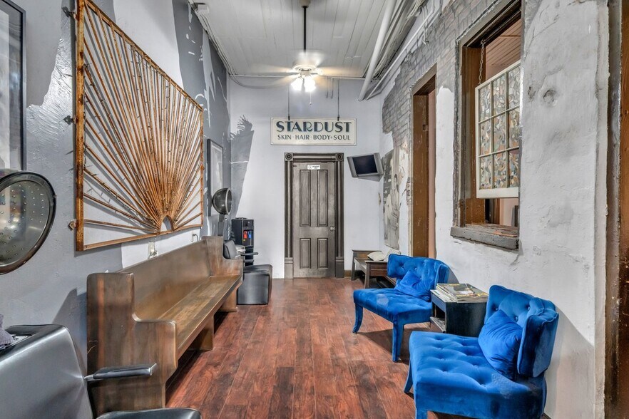 More Photos Of 1908 Magazine St, New Orleans Storefront Retail Residential For Sale