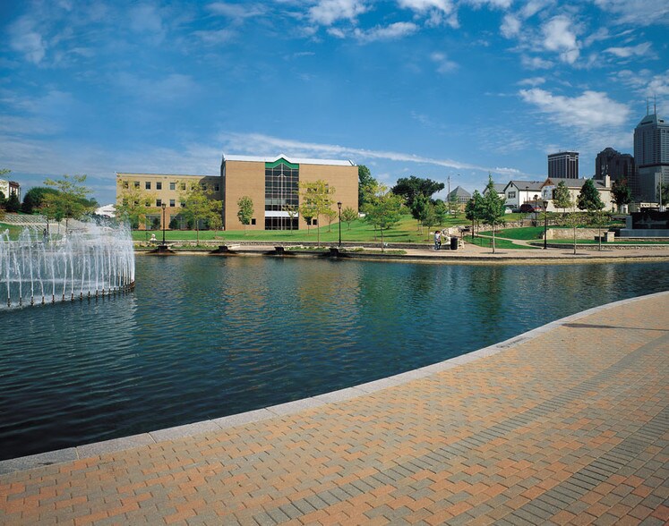 Primary Photo Of 714 N Senate Ave, Indianapolis Medical For Lease