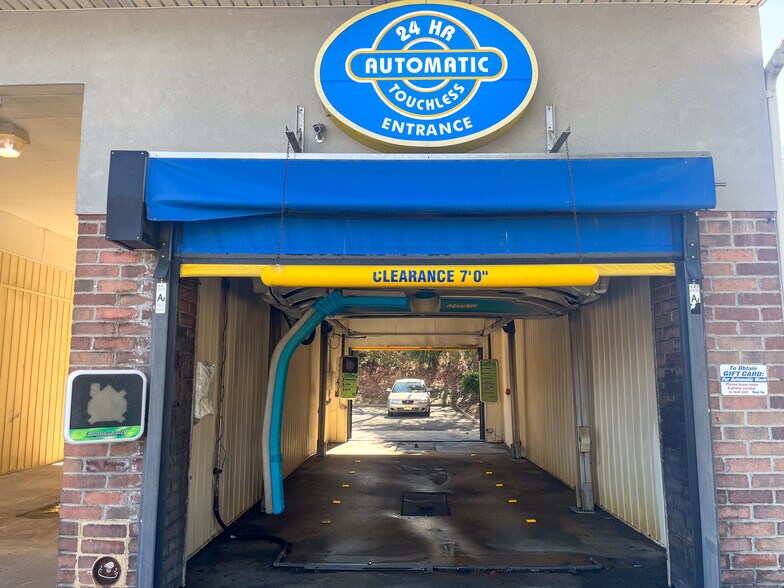 More Photos Of 641 Bridgeton Pike, Mantua Carwash For Sale