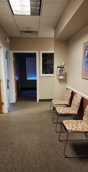 More Photos Of 1449 Old Waterbury Rd, Southbury Office For Sale