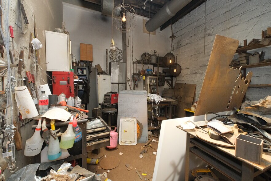 More Photos Of 154 26th St, Brooklyn Warehouse For Sale
