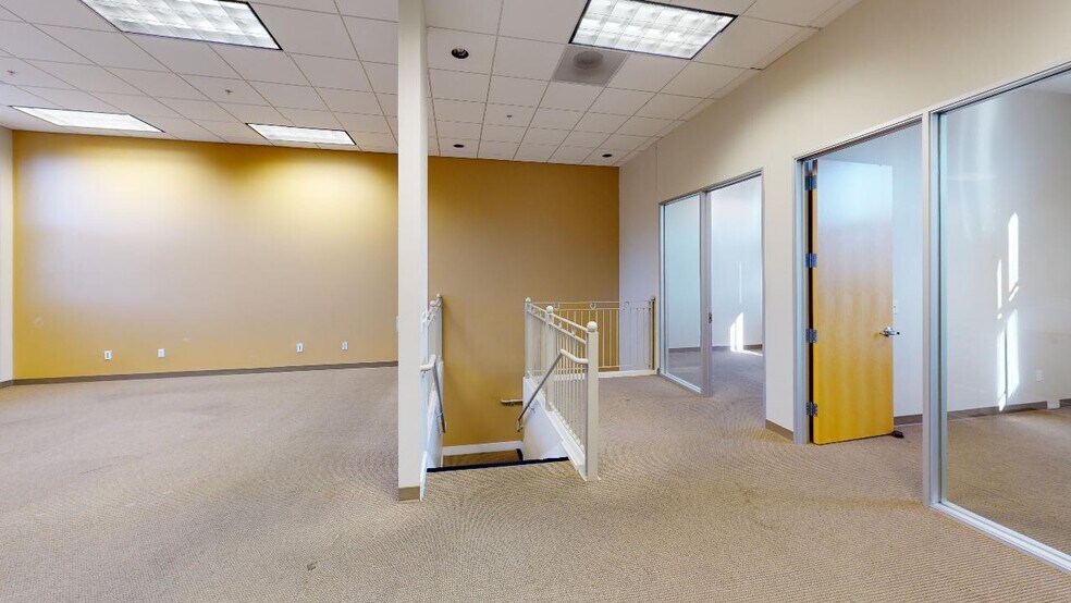 More Photos Of 205-245 Foss Creek Cir, Healdsburg Office For Sale