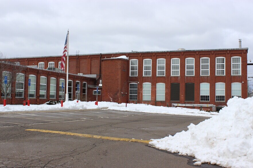 More Photos Of 114 Boston Post Rd, West Haven Medical For Lease