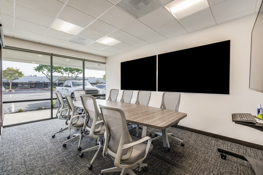 More Photos Of 780 Montague Expy, San Jose Showroom For Lease