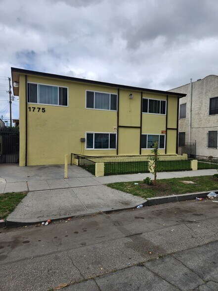 More Photos Of 1775 Locust Ave, Long Beach Apartments For Sale