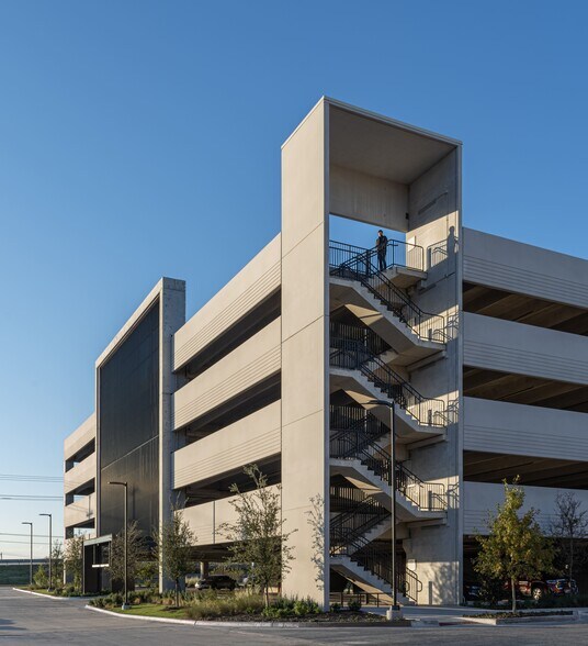 More Photos Of 7300 SH 121 SB, McKinney Office For Lease