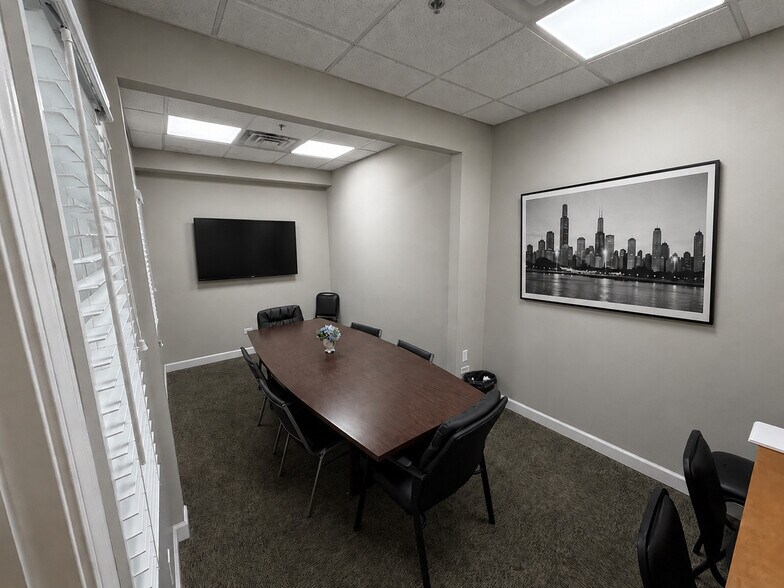 Primary Photo Of 24014 W Renwick Rd, Plainfield Office Residential For Lease