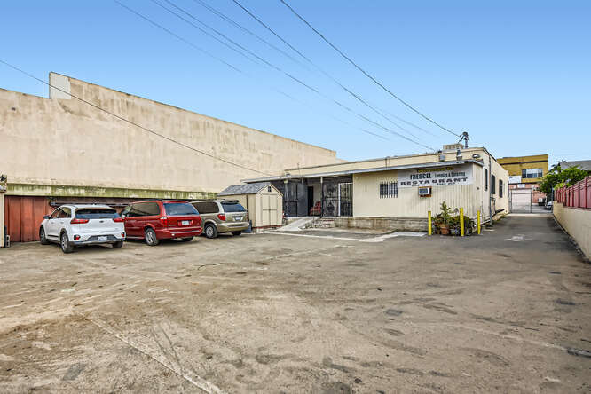 More Photos Of 3874 38th St, San Diego Restaurant For Sale