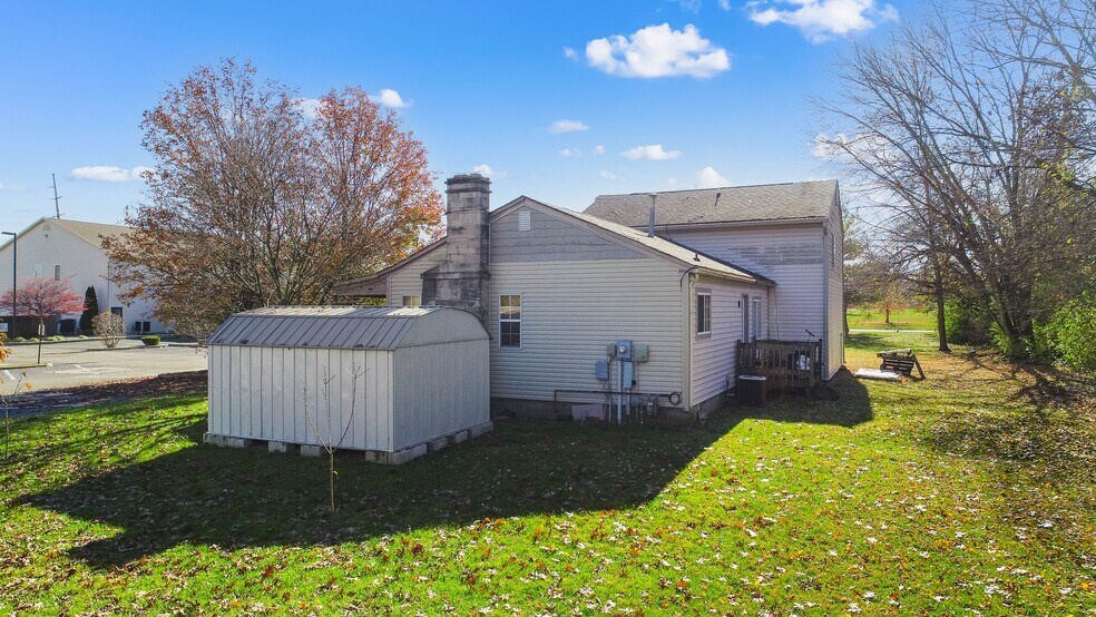 More Photos Of 2048 N Morton St, Franklin Office For Sale