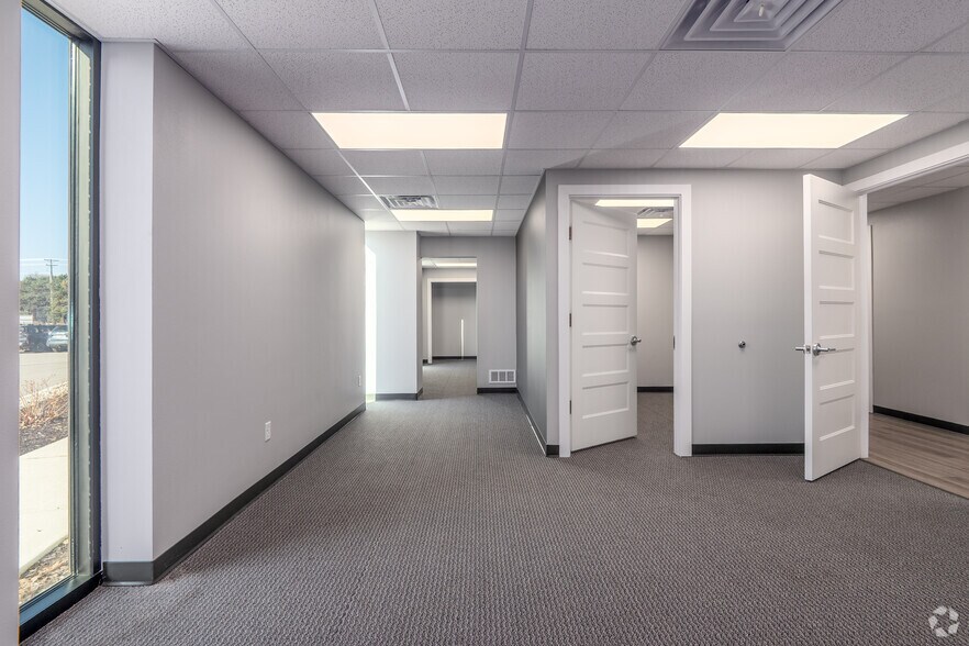 More Photos Of 2919 Packers Ave, Madison Warehouse For Lease