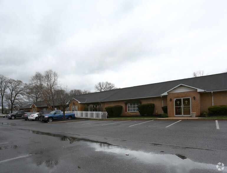 More Photos Of 2071 Route 130 S, Florence Medical For Sale