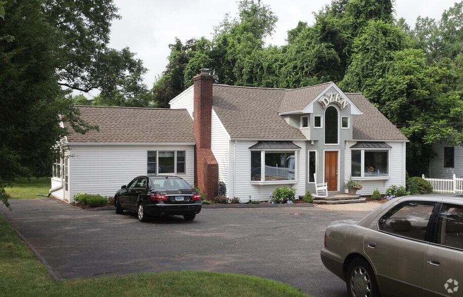 More Photos Of 41 Oakland Rd, South Windsor Office For Sale