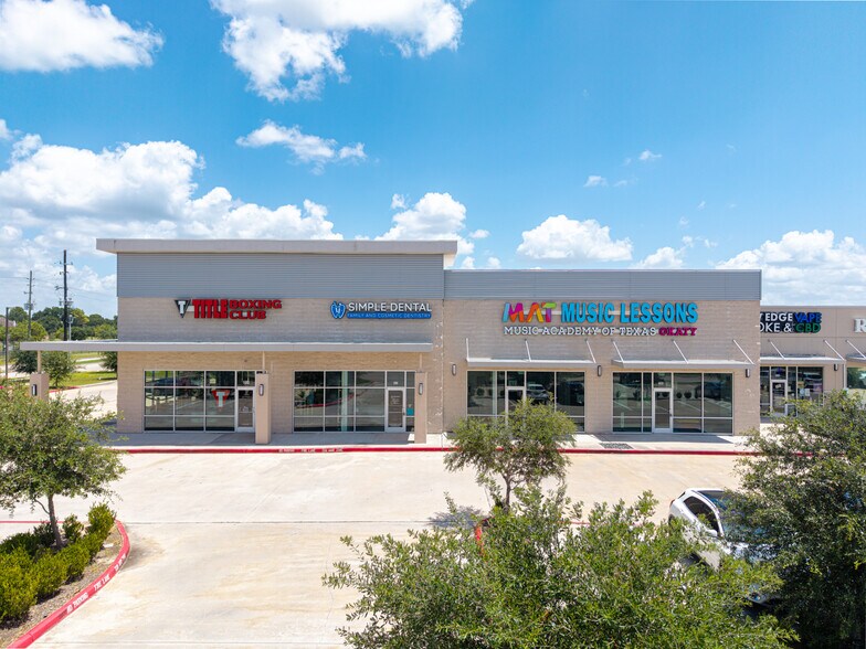 More Photos Of 25031 Westheimer Pky, Katy Storefront For Sale