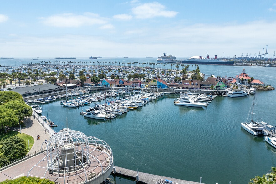 More Photos Of 429 Shoreline Dr, Long Beach Unknown For Lease