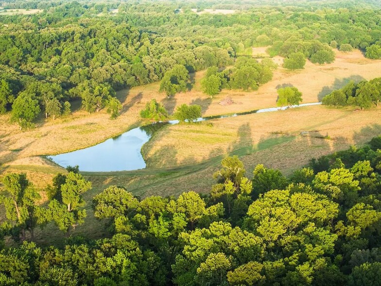 More Photos Of 0 County Road 328, Era Land For Sale