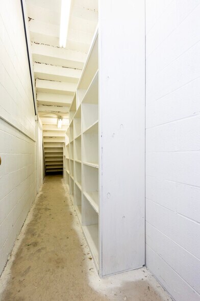 More Photos Of 291 Branstetter St, Wooster Manufacturing For Lease