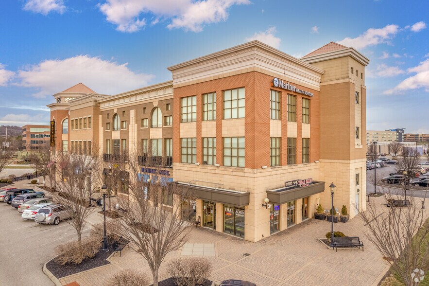 More Photos Of 9100-9120 W Chester Towne Ctr, West Chester Office For Lease