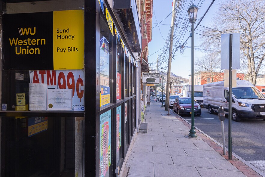 More Photos Of 7 New Main St, Haverstraw Storefront Retail Residential For Lease