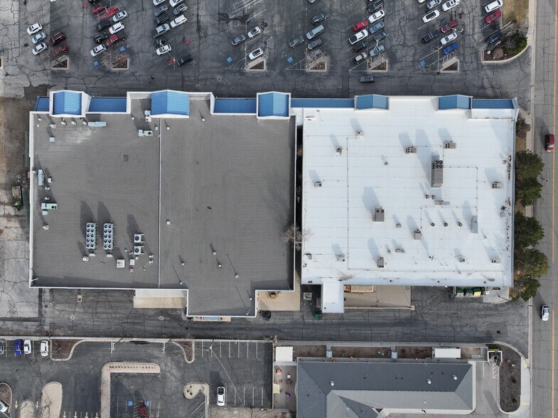 More Photos Of 5697 S 1900 W, Roy Freestanding For Lease