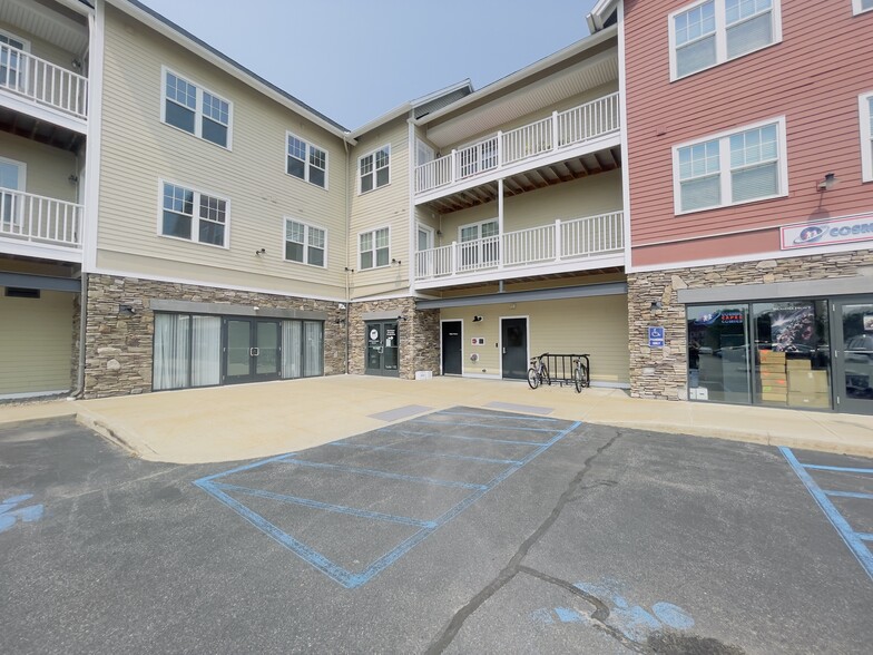 More Photos Of 9 Hampstead Pl, Saratoga Springs Apartments For Lease