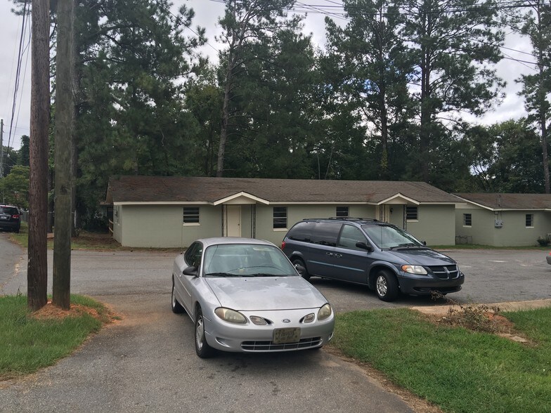 More Photos Of 103-109 Shiloh Ave SW, Milledgeville Apartments For Sale