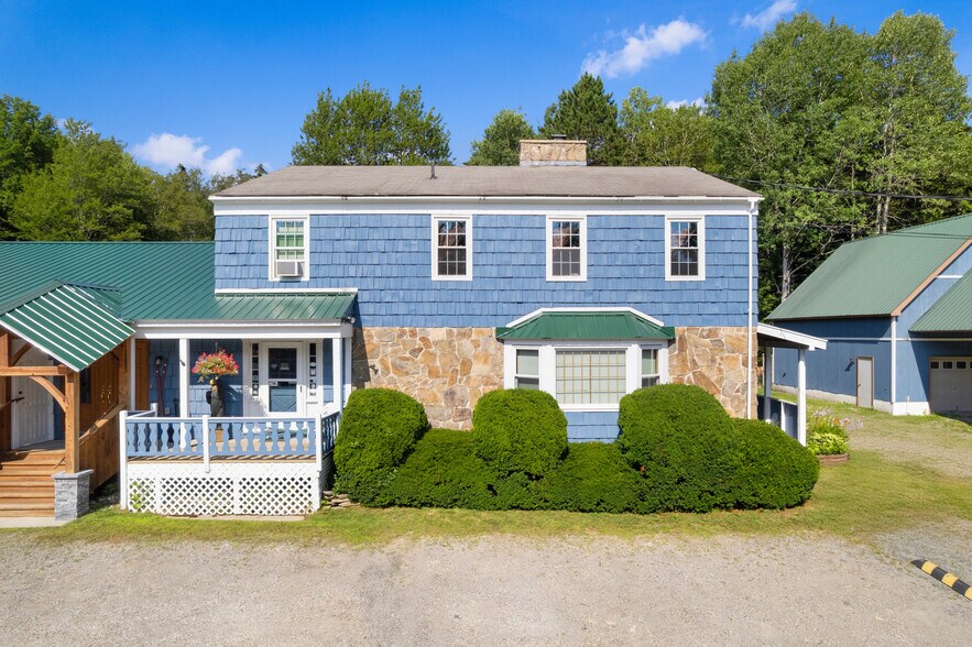 More Photos Of 344 Vt Route 100, West Dover Hotel For Sale