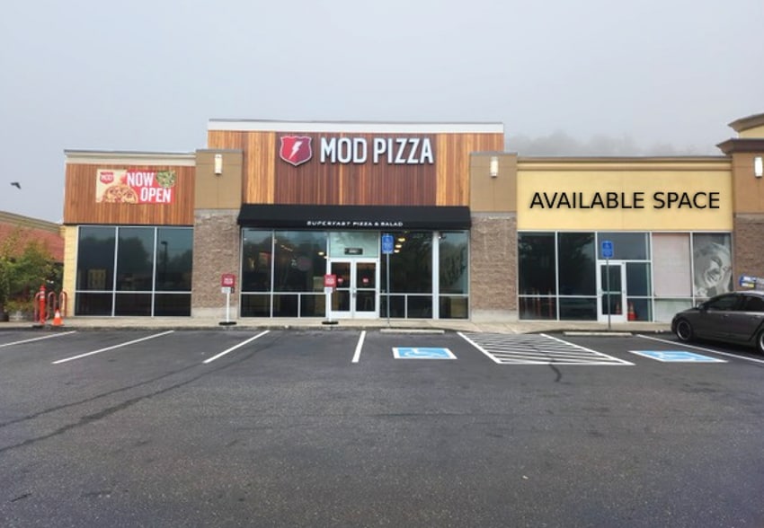 Primary Photo Of 1176 NW Garden Valley Blvd, Roseburg Freestanding For Lease