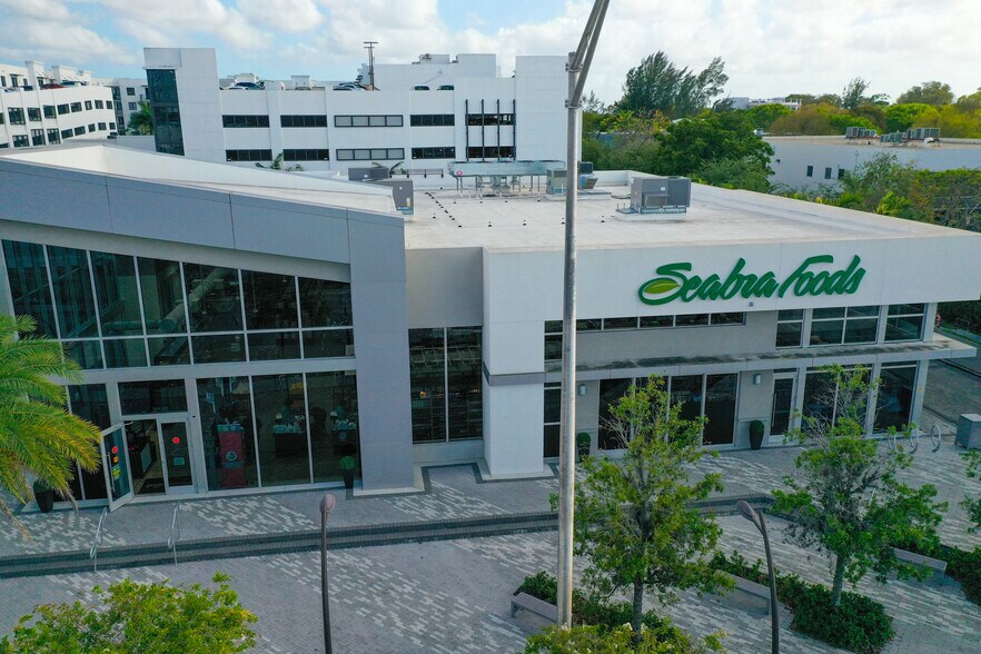 More Photos Of 9420 NW 41st St, Doral General Retail For Sale