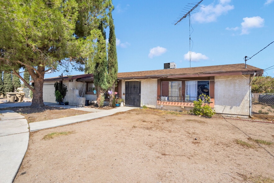 More Photos Of 14720 Main St, Hesperia Office For Sale