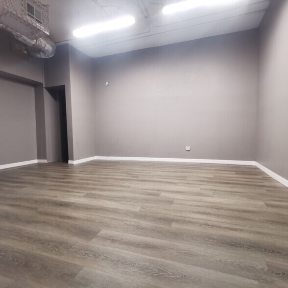 More Photos Of 3701 State Road 580 W, Oldsmar Freestanding For Lease