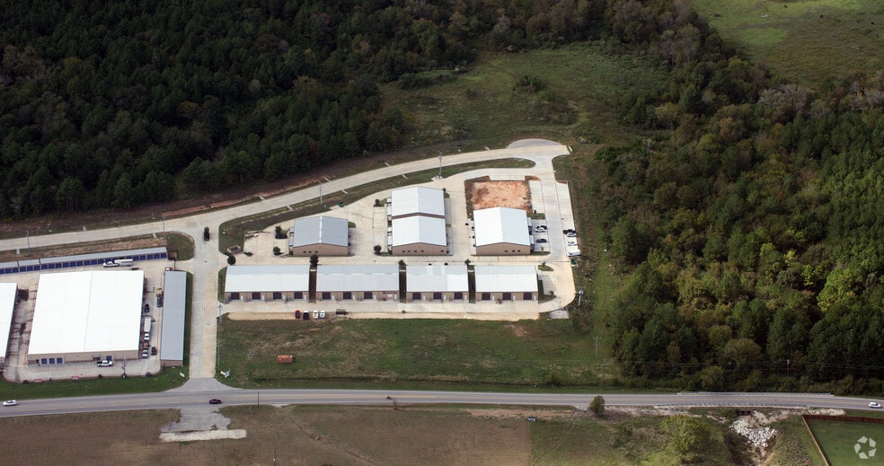 More Photos Of 15349 Summit Park Dr, Montgomery Unknown For Lease