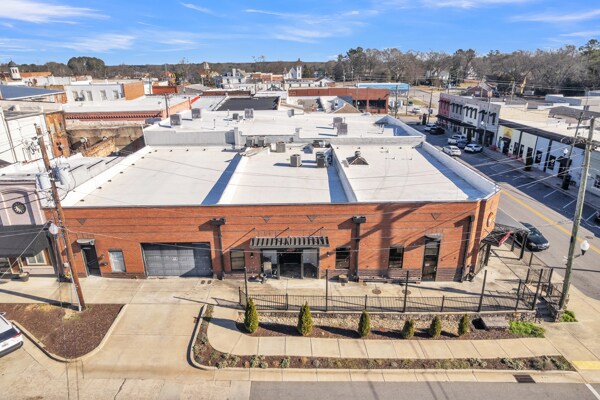 More Photos Of 33 S Carolina St, Hartwell Restaurant For Sale