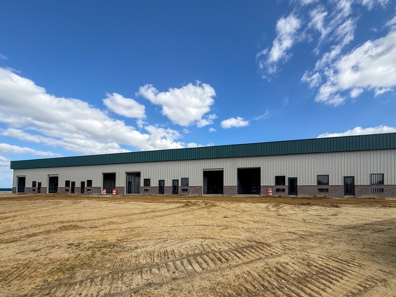 More Photos Of 7123 Cross County Rd, North Charleston Industrial For Lease