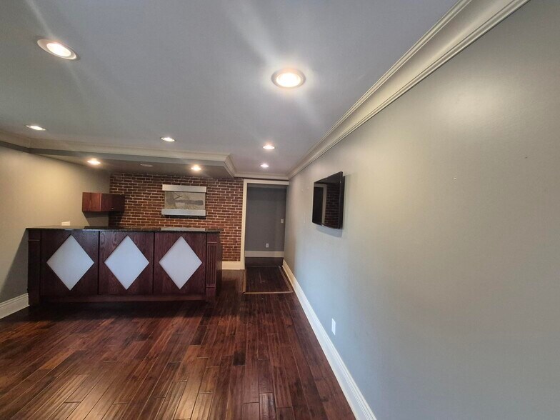 More Photos Of 5895 Goodrich Rd, Clarence Center Office For Sale