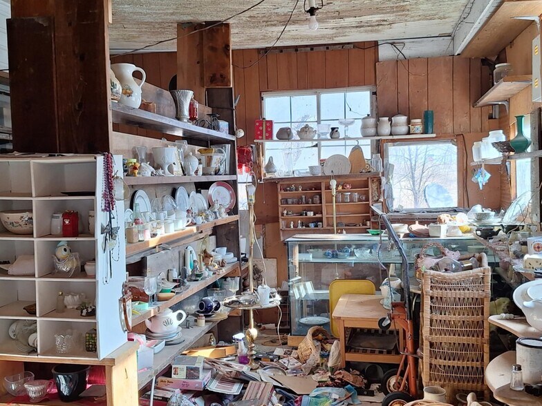 More Photos Of 37025 US-24 Hwy, Matheson General Retail For Sale