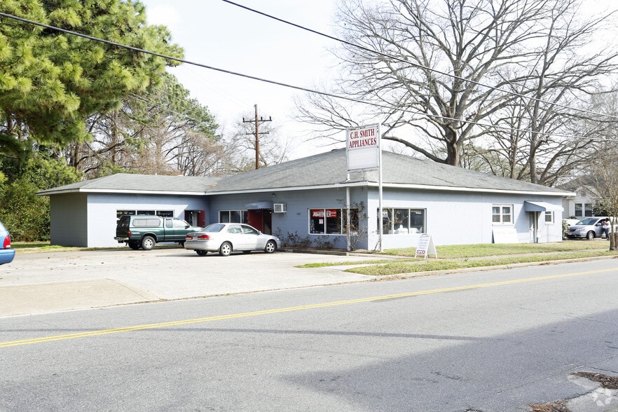 More Photos Of 3800 King St, Portsmouth Freestanding For Sale