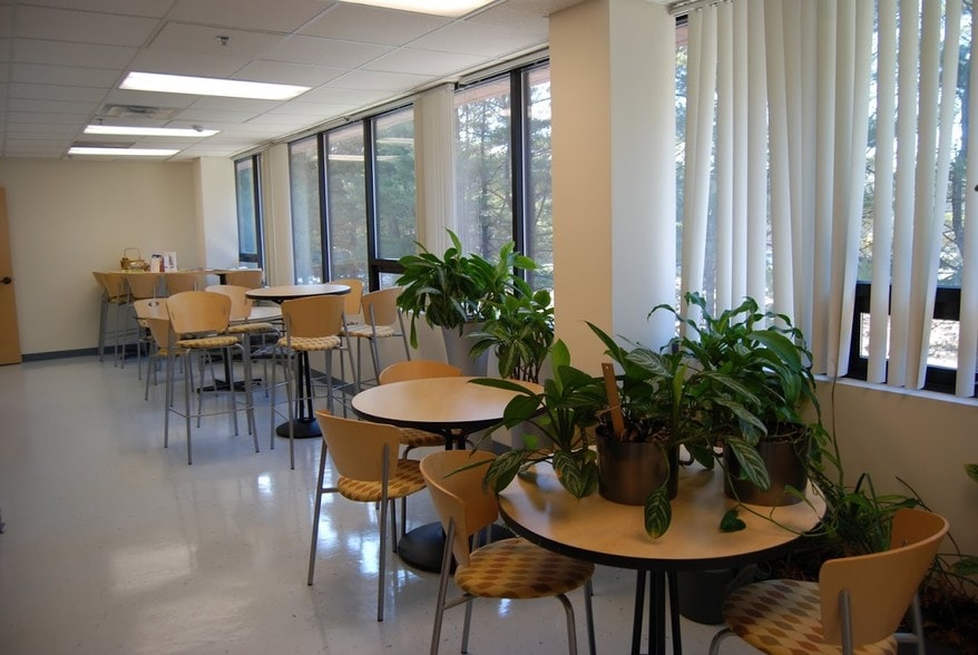 More Photos Of 141 Parker St, Maynard Office For Lease