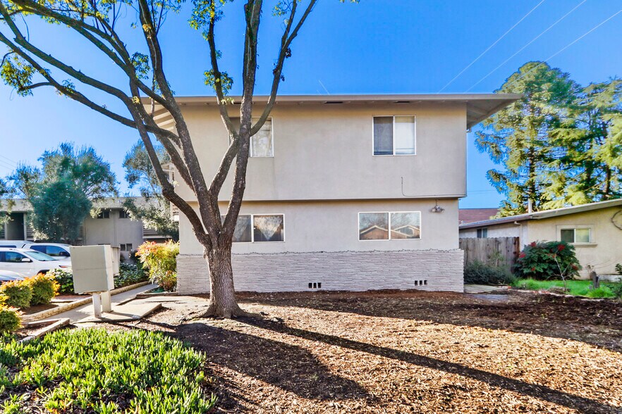 More Photos Of 2933 Eastern Ave, Sacramento Apartments For Sale