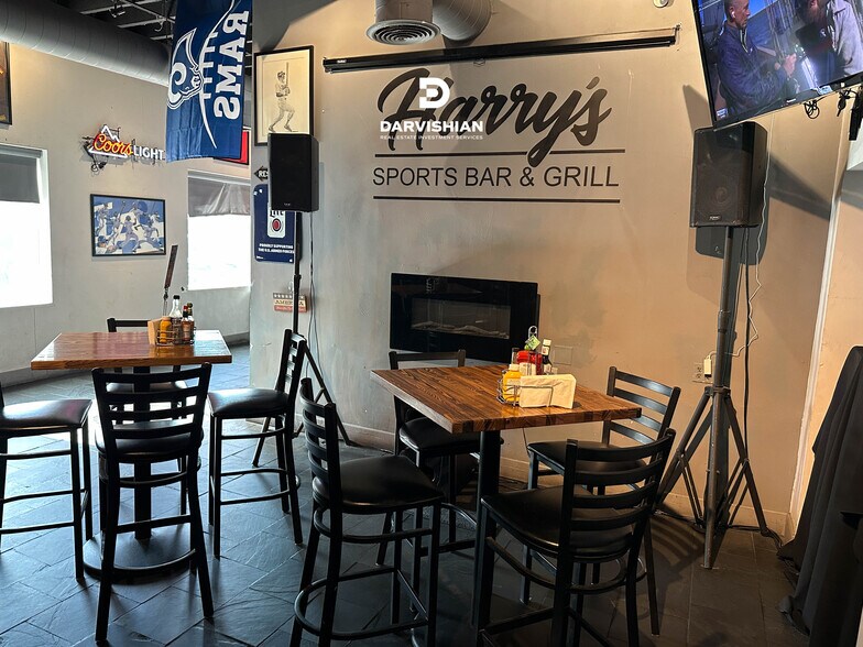 More Photos Of 125 S Main Ave, Fallbrook Storefront Retail Office For Sale