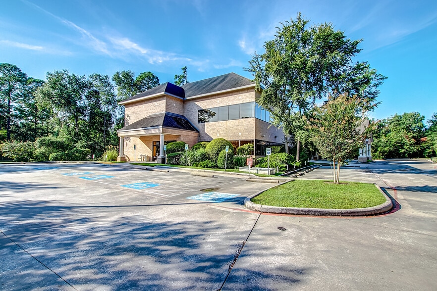 More Photos Of 4840 W Panther Creek Dr, The Woodlands Medical For Lease