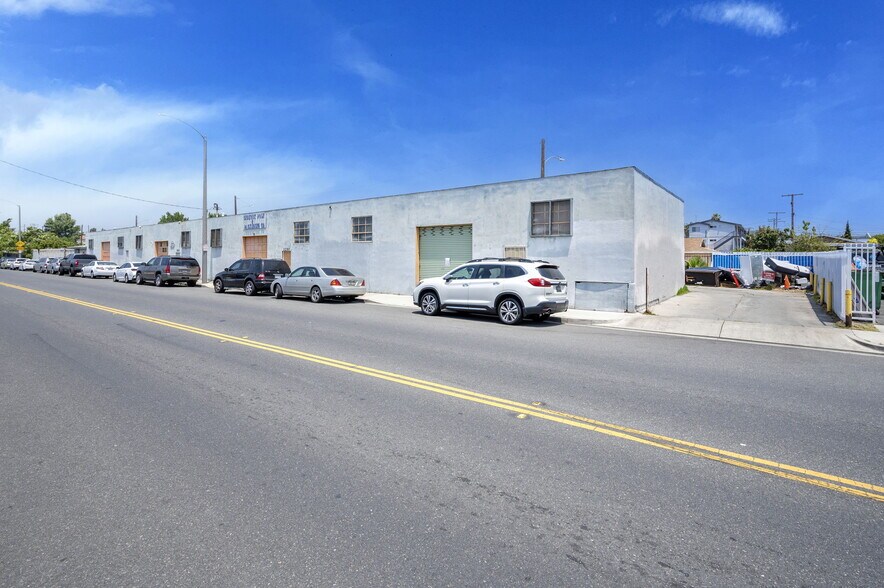 Primary Photo Of 2250 Martin Luther King Jr Ave, Long Beach Warehouse For Sale