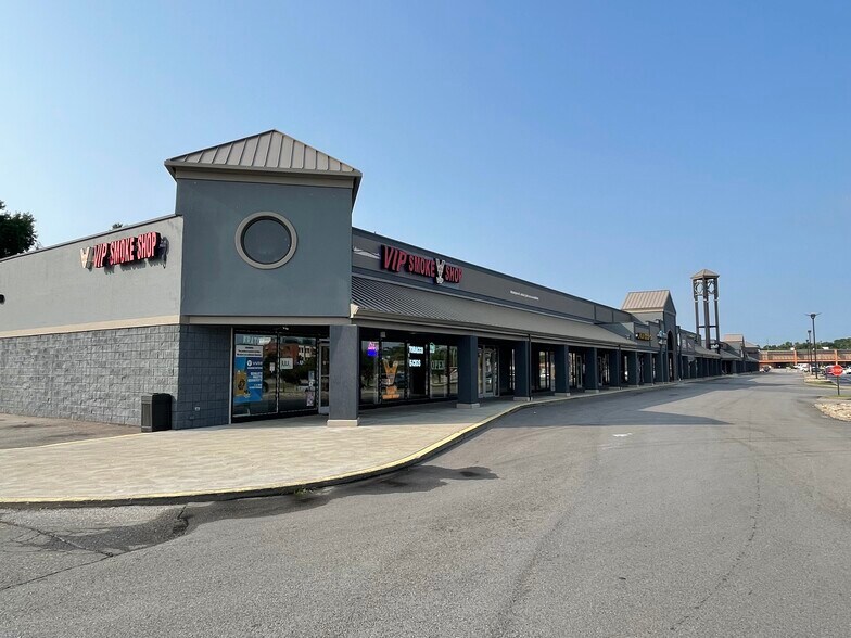 More Photos Of 16-62 Martha Layne Collins Blvd, Cold Spring Unknown For Lease