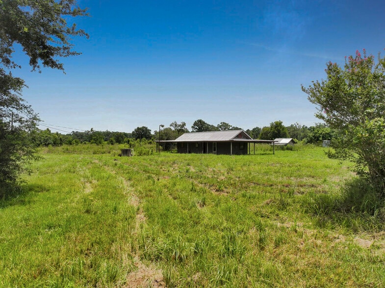 More Photos Of 386 County Road 784, Buna Land For Sale