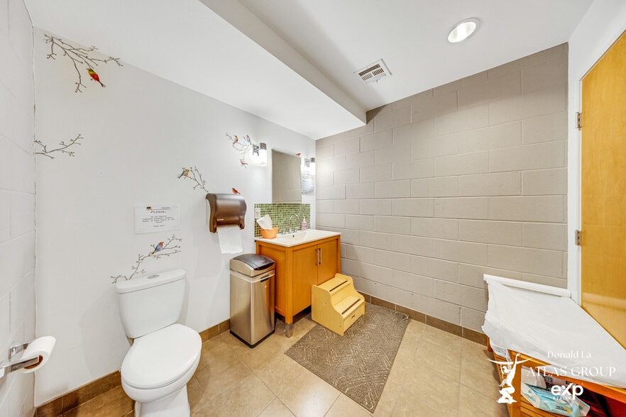 More Photos Of 1124 Mission St, South Pasadena Office For Sale