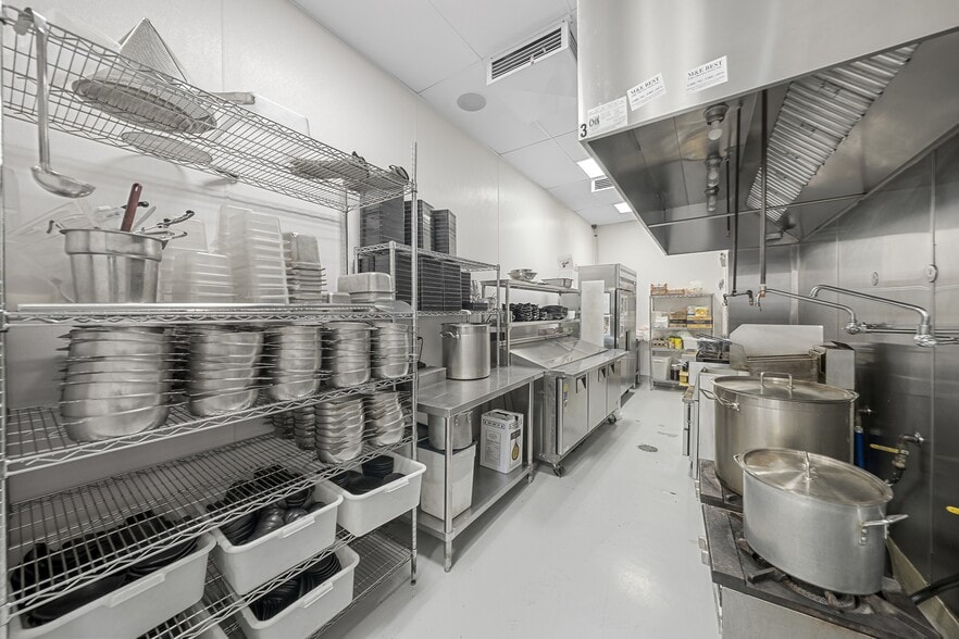 More Photos Of 1088 S Baldwin Ave, Arcadia Restaurant For Lease